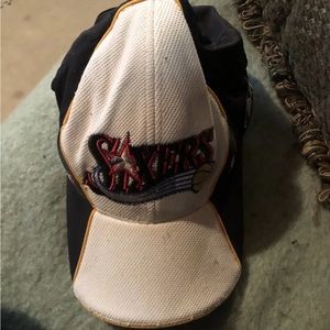 PHILADELPHIA 76ers VINTAGE HAT